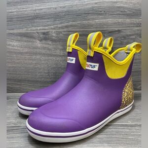 XTRATUF Men’s Sz 8 Tailgate Purple & Yellow Ankle Deck Boot Rubber Outdoor